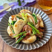 ごはんがすすむ♩豚バラ肉とかぶのうま塩炒め