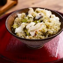 緑茶がほのかに香る「鯛と枝豆のさっぱり緑茶釜飯」