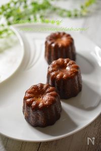 カヌレ好きにはたまらない！外カリッ＆中もっちり【米粉カヌレ】
