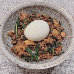 mariaの作ってみた!投稿(ぱぱっと出来て簡単美味しい！男子が喜ぶ♡︎そぼろキムチ丼)