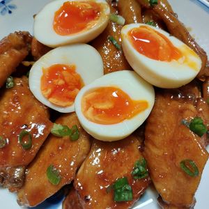 よっこの作ってみた!投稿(スタミナ満点！手羽先のやわらか煮込み)