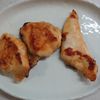 1371623の作ってみた!投稿(焼くだけ簡単！【鶏むね肉のガーリック醤油】しっとりコクうま♡)