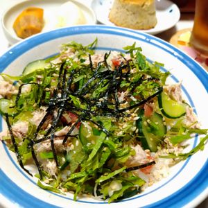 うたかた1299969の作ってみた!投稿(【ツナと梅干しときゅうりのちらし寿司風】夏バテ予防)