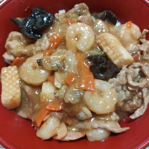 よっこの作ってみた!投稿(シーフードミックスでとろ〜りあんかけ中華丼)