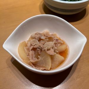 まなの作ってみた!投稿(こっくり味！大根と豚肉のべっこう煮)