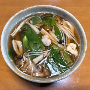 Nao★彡の作ってみた!投稿(【ネギだく鶏きのこそば】野菜たっぷり！簡単メニュー)