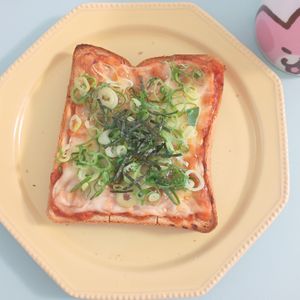 milkの作ってみた!投稿(これやみつき！【とろけるチーズのヤンニョムツナトースト】)