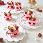 ダブルチーズクリームのフランボワーズマカロンケーキ