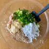 【ふわふわチキンバーグ照り焼きソース】絹揚げ入りで冷めても◎の工程1
