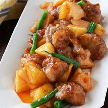 冷めても美味！豚切り落とし肉とれんこんとさつまいもの甘酢炒め