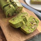 ふんわりしっとり♪米粉の小松菜パウンドケーキ