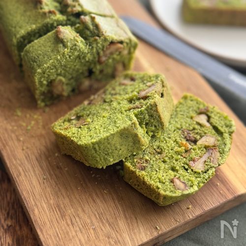 ふんわりしっとり♪米粉の小松菜パウンドケーキ