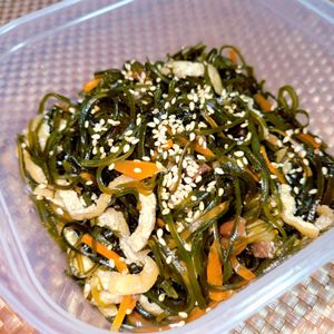 ヴェルの作ってみた!投稿(【切り昆布の梅煮】常備菜にも◎)