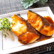食欲そそる香りにお酒もすすむ！ガーリック風味のおつまみ