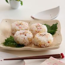 桜おにぎり。