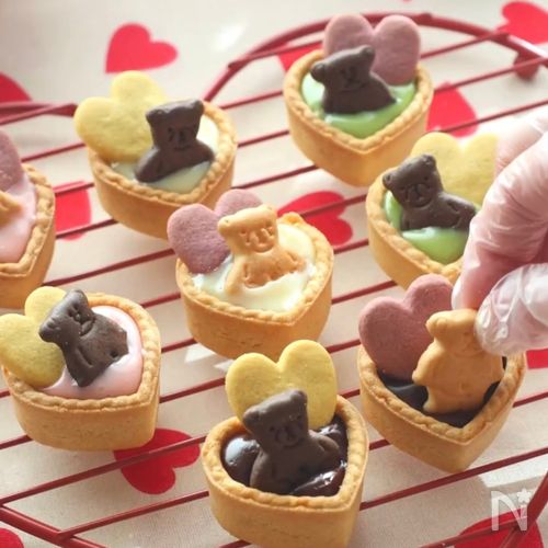 バレンタインに♡市販お菓子で簡単♪お風呂くまさんタルト