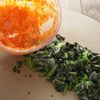 辛く無いから子どもウケ抜群!ビビンバ風チャーハンの下準備