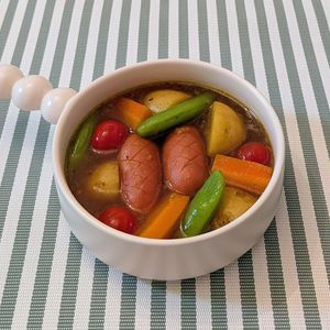 𝔂𝓾𝓶𝓲🍓の作ってみた!投稿(【ウインナーと野菜のカレースープ】スパイシーさが絶品♡)