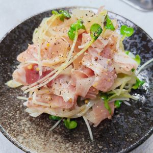 もんぶらん°・*:.。.☆の作ってみた!投稿(新玉ねぎと生ハムのマスタードマリネ♩めちゃうま！黄金比マリネ)