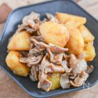 やみつき間違いなし！豚バラ肉とじゃがいもの照り焼き