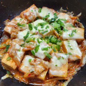 ミー太郎の作ってみた!投稿(厚揚げ豆腐とキムチのやみつきチーズ焼き)