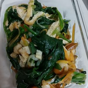 とまっちょ嫁の作ってみた!投稿(ごはんもお酒もいける〝なめことほうれん草の煮浸し〟)