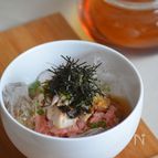 サッパリ麦茶で！梅と焼き鯖の冷やし茶漬け