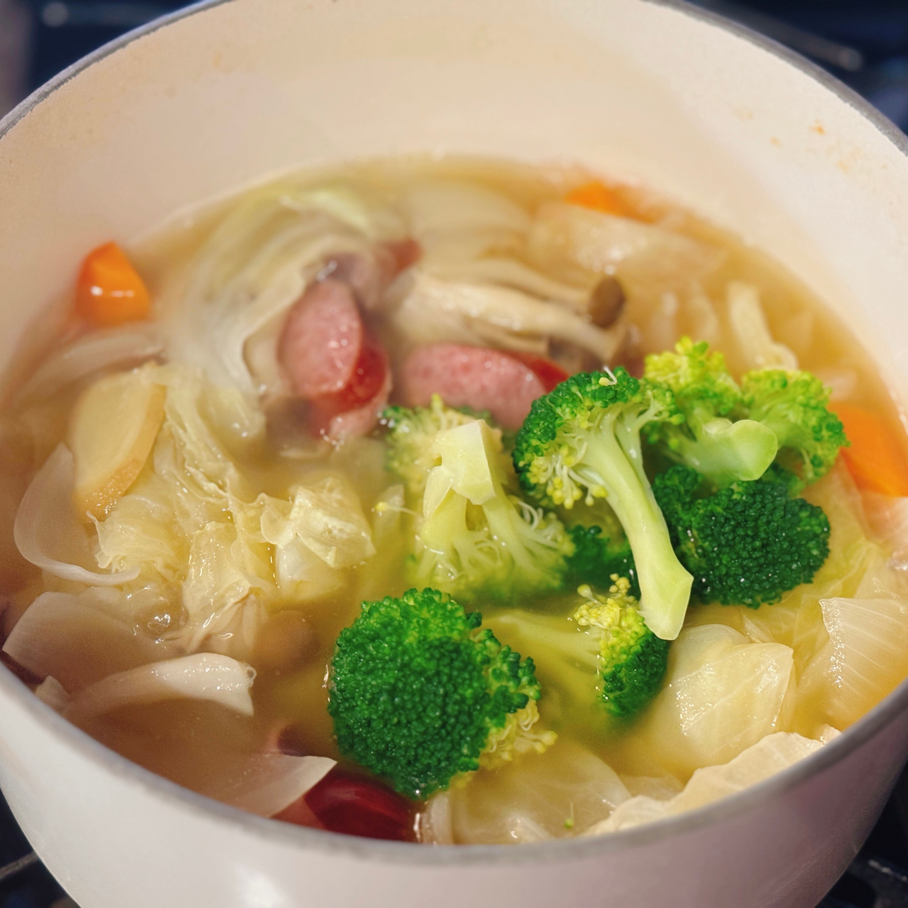 具沢山！野菜とソーセージのスープ煮】染み染み、ほっこり♪ | レシピ