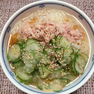 よっこの作ってみた!投稿(【ツナときゅうりの冷麺風そうめん】この夏リピート確定♪)