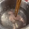【鶏むねユッケ丼】旨辛しっとりでヤバい...の工程1