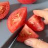 切って混ぜるだけ！【夏のさっぱりサラダ】の工程2