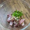 切って和えるだけ！【刺身のごまだれ和え】の工程2