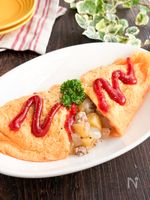 昔なつかし♡じゃがいもと玉ねぎとひき肉のオムレツ