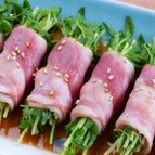 レンチン豆苗のベーコン巻き