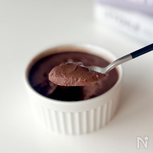 ぷるんとなめらか♡濃厚チョコプリン
