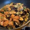 ゆ〜の作ってみた!投稿(【鶏むね肉と茄子のネギだれ炒め 】とろとろ茄子が絶品♡)