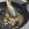 【出汁トマトのパリパリチキンソテー】の工程5