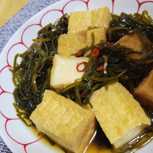 ヴェルの作ってみた!投稿(ボリューム満点《厚揚げと切り昆布の煮物》)