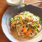 旨味たっぷり！れんこんとベーコンの塩きんぴら