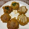 チョコぴょんの作ってみた!投稿(【ワンパン焼き鳥風つくね】甘辛だれに３種のトッピングで♪)