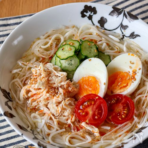【レンジ蒸し鶏の旨塩ねぎ素麺】簡単！飲み干したくなる美味しさ