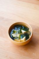 豆腐とねぎとわかめの中華スープ