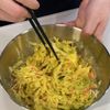 混ぜて焼くだけ！【ラク美味米粉お好み焼き】の工程2