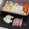 野菜不足解消におすすめ！【大根のミネストローネ】の工程1