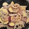 ご飯が止まらない定番おかず♡さつまレンコンの甘酢チキンの工程2
