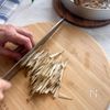 【豚肉とごぼうの甘辛炒め】食物繊維たっぷり♪の工程1