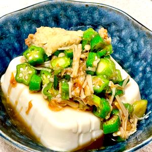 michuの作ってみた!投稿(旦那のおつまみ②冷奴😋🍺オクラとえのきの生姜おかか和え♪)