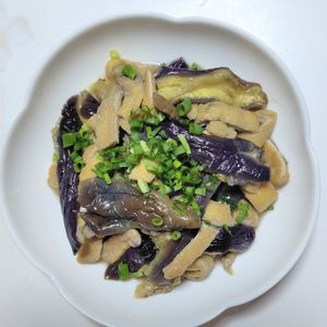 ふうかの作ってみた!投稿(【なすとお揚げのちょっぱや煮】アツアツでも冷やして食べても◎)