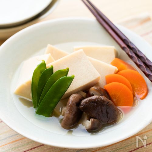 白だしで美味しい【高野豆腐の含め煮】