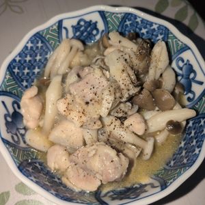 KUMIKOの作ってみた!投稿(『鶏もも肉としめじの塩レモン煮』サッパリとして旨みたっぷり！)